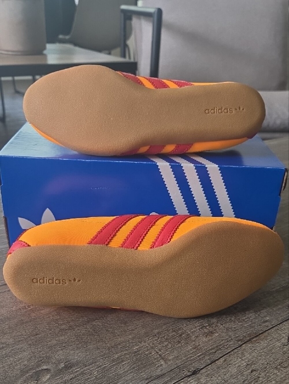 NWT Adidas Women's Tokyo 'Lucid Tangerine' Shoes IH3997 - Picture 5 of 12